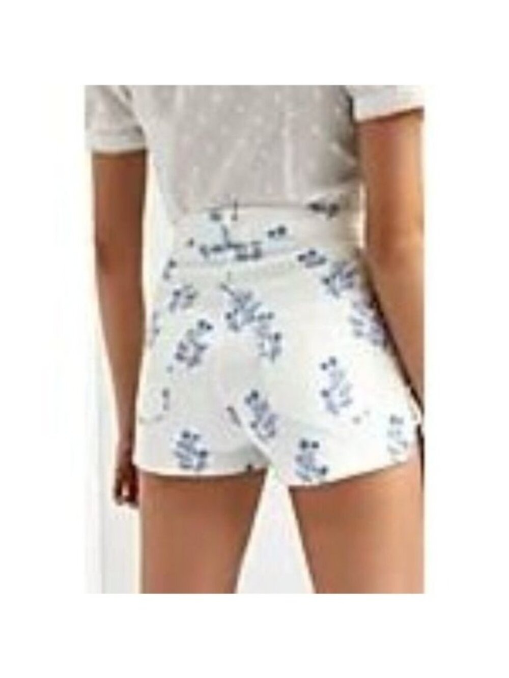 Pilcro Ultra High-Rise Denim Shorts size 32 fit 31 - Picture 3 of 10
